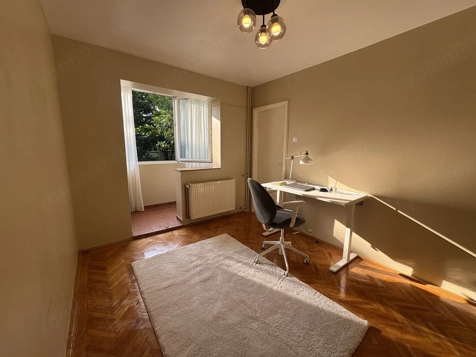 Apartament 2 camere Cu Centrala Iulius Mall
