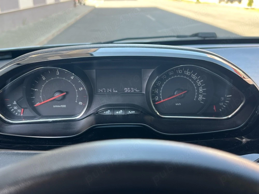 Peugeot 208 1.4 HDi Diesel   Cutie Automată   147.000 km.  2012