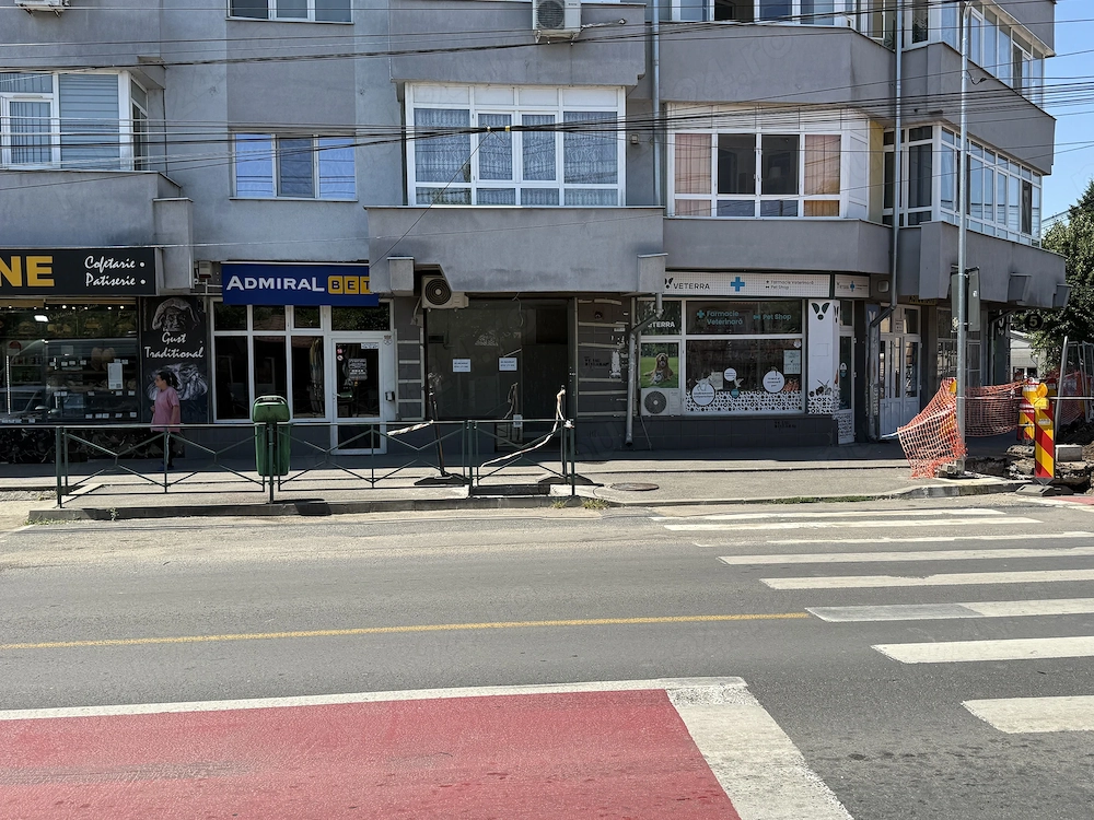 Birou, spațiu comercial, de închiriat Buftea