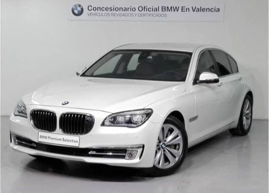 Vând Bmw 740d 313cp