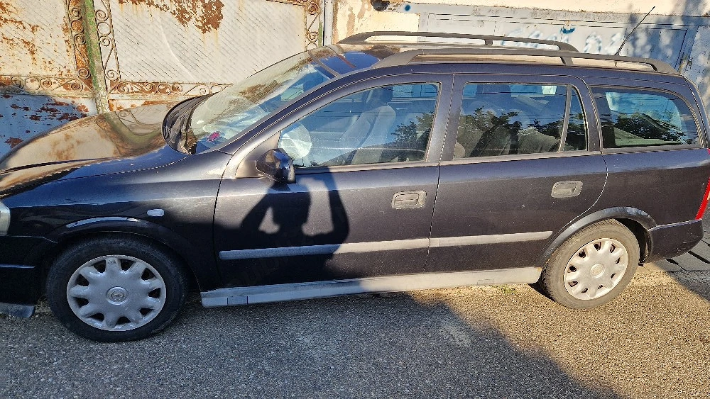 Opel G astra 