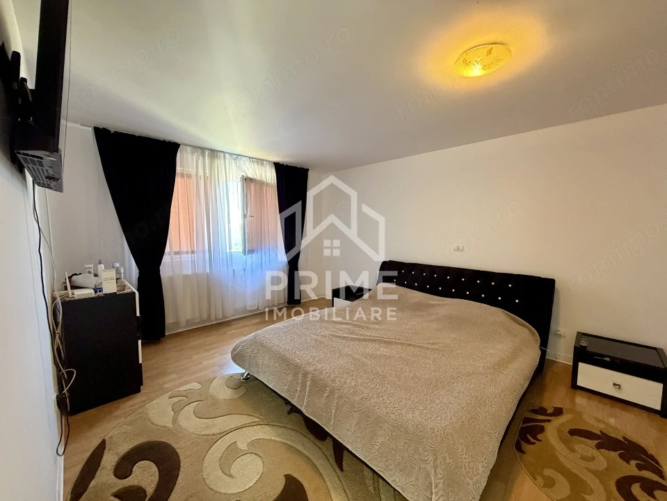 Casă de vânzare | 4 Camere | 514 mp Teren | Zona Drumul Petrestiului