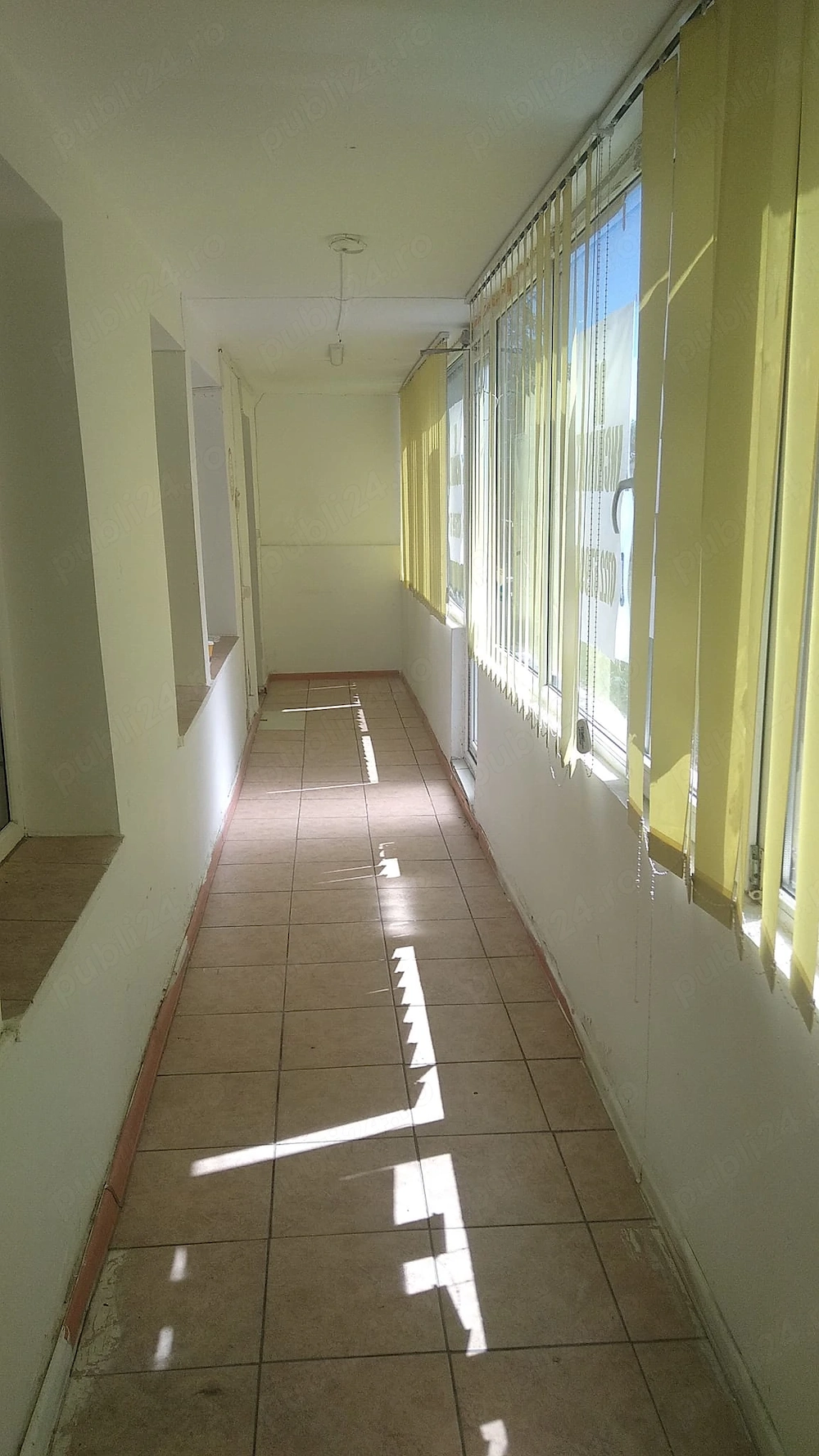 Vand spatiu comercial apartament parter Constanta bulevardul Ferdinand 61