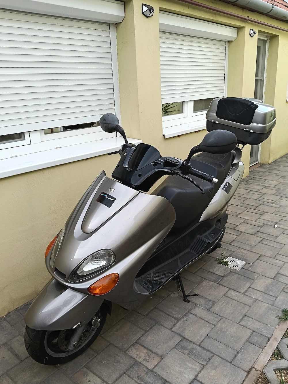 Yamaha mbk skyliner 125 cm categoria B