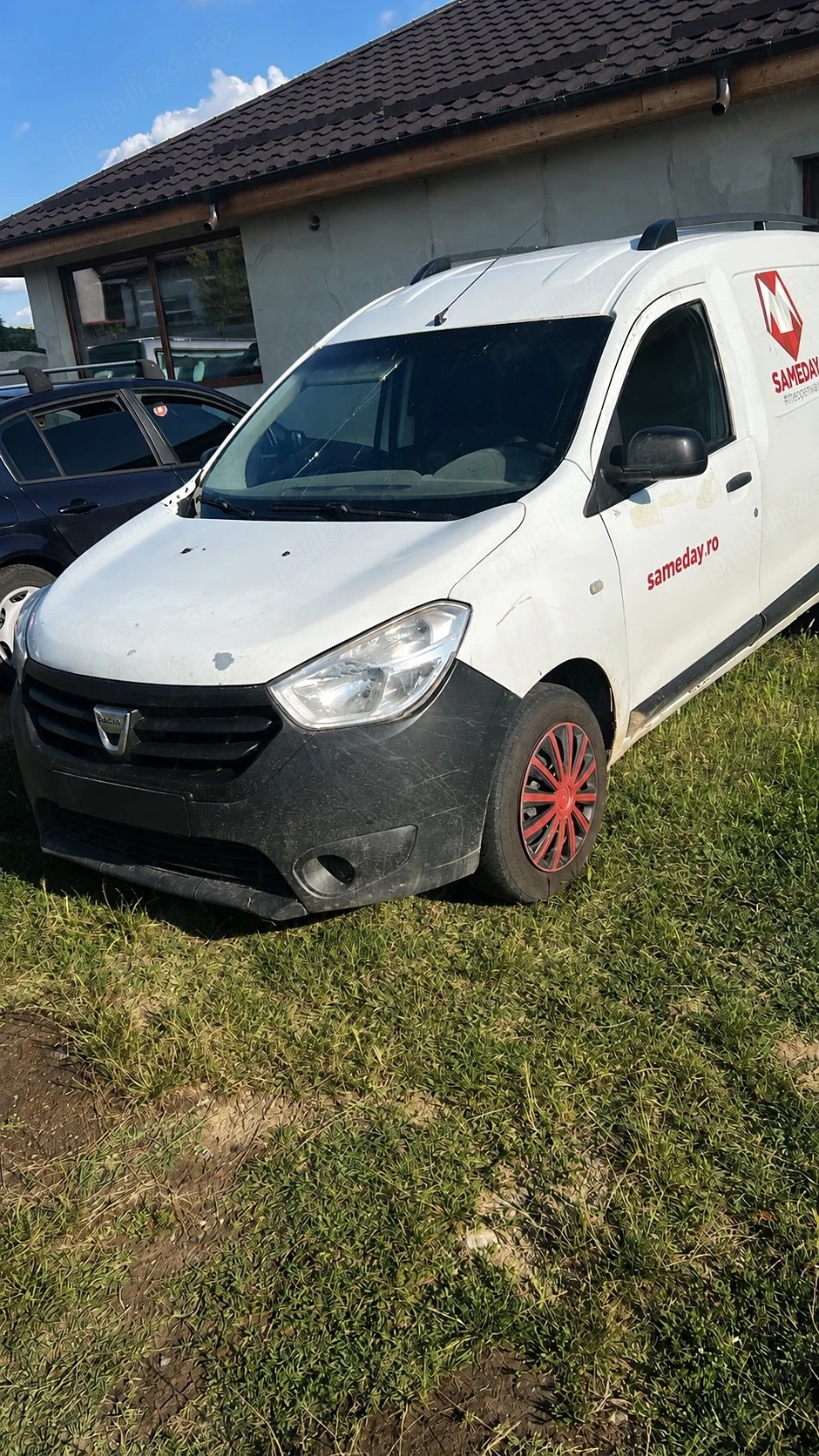 Dezmembrez   Vand Dacia Doker 