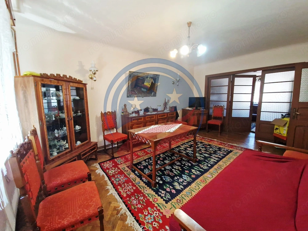 CASA /VILA str. Ana Ipatescu
