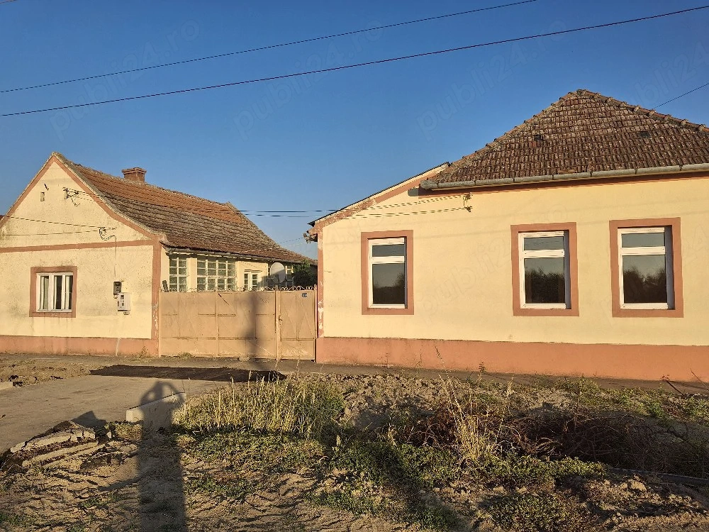 vand casa mare in comuna Cenad
