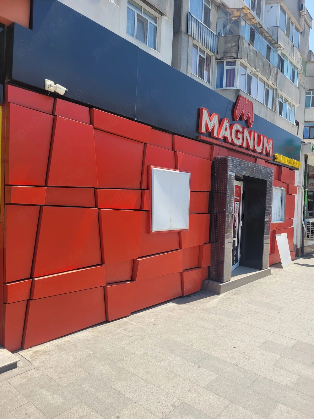 Spatiu de inchiriat, 155 mp, str.1 DECEMBRIE 1918 NR.8, statia 9 MAI, Galati