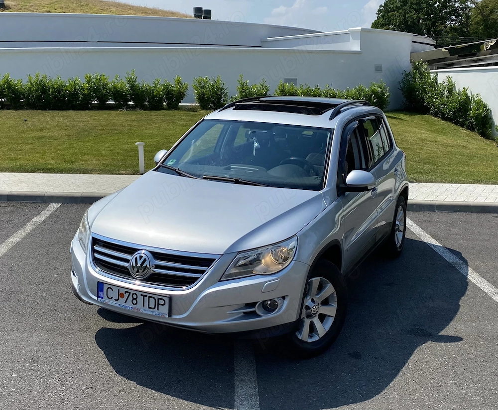 Volkswagen Tiguan   4x4   2010   Track&Field   TSI