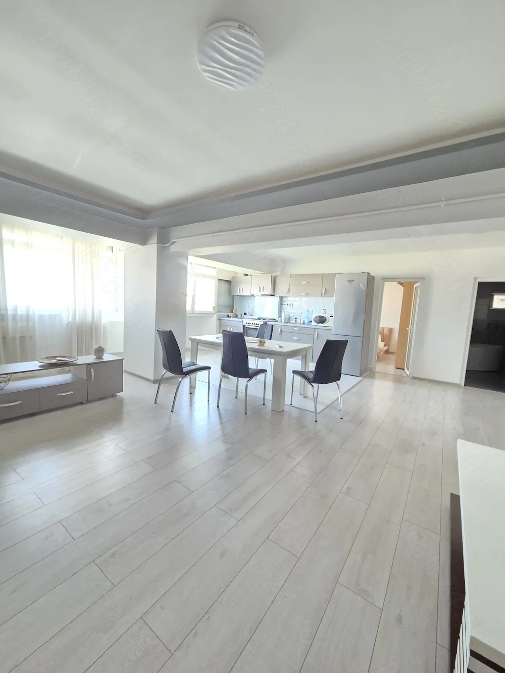 Bd independentei Spatios 68 mp mobilat utilat 2 camere