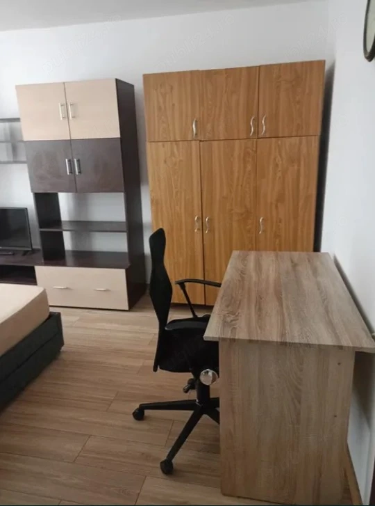 Apartament cu 1 camera in Nicolina,prima statie din Podu Ros
