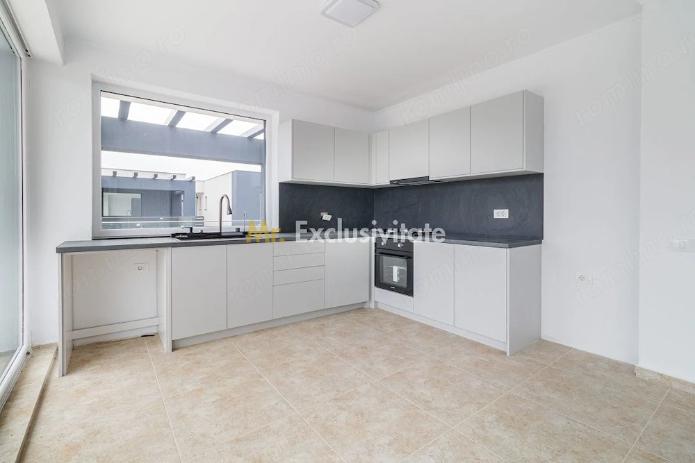 Penthouse 5 camere Green City