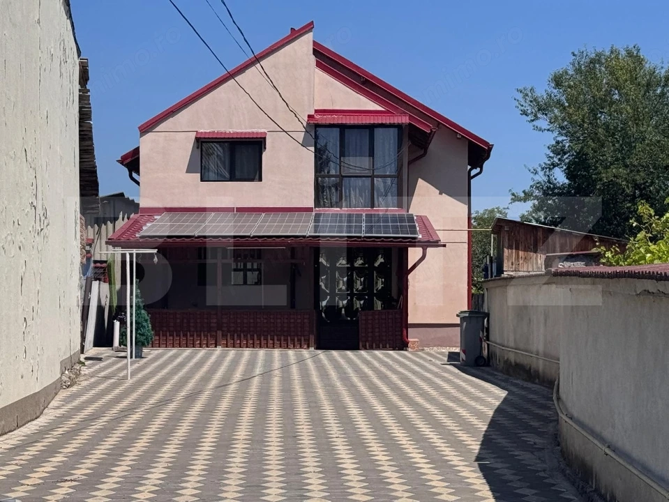 Casă P+M, 120 mp, teren 678 mp, zona Valea Voievozilor