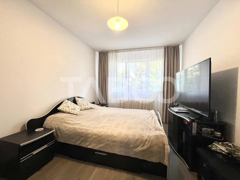Apartament cu 3 camere decomandat in Manastur BIG cu balcon si boxa