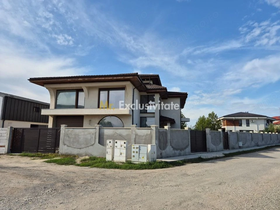 Casa visurilor la vanzare