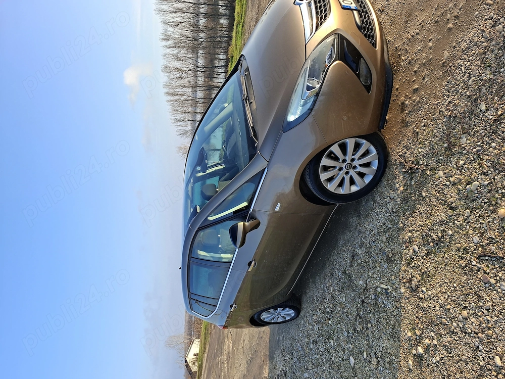 Opel Zafira Tourer
