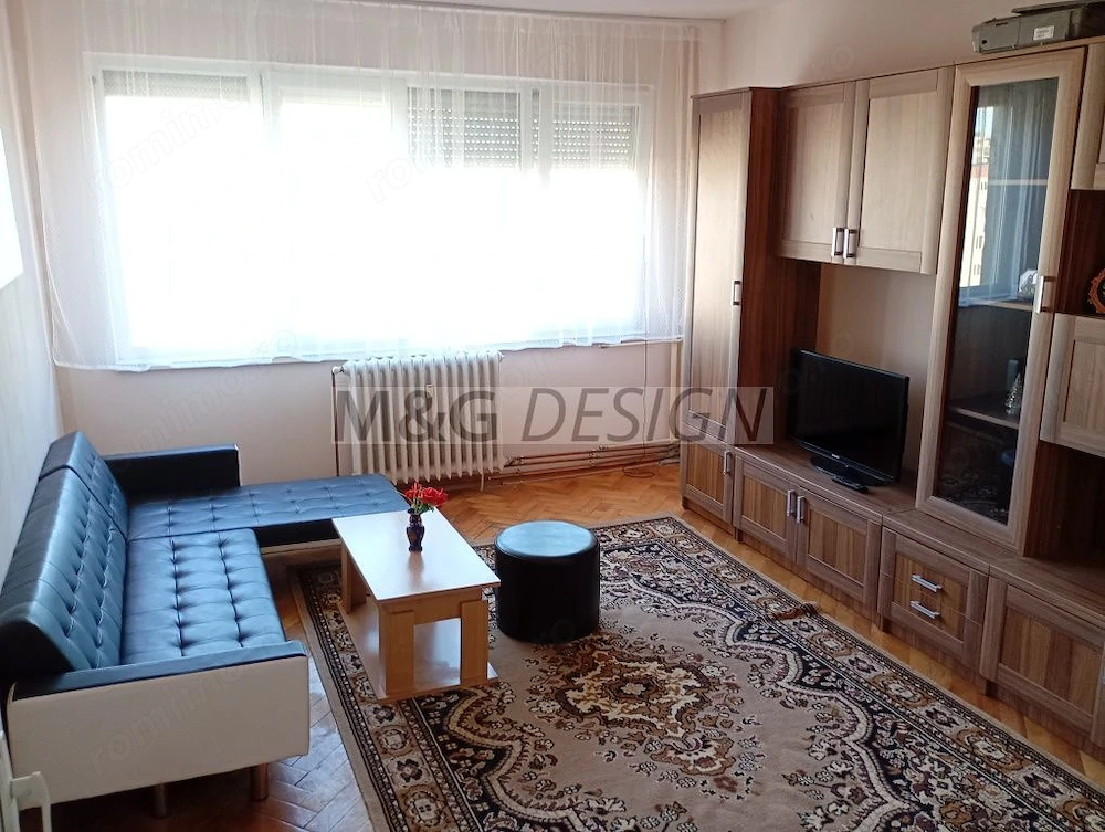 2 camere decomandat Circumvalatiunii cu Centrala si Garaj