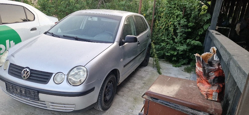 dezmembrez vw polo 