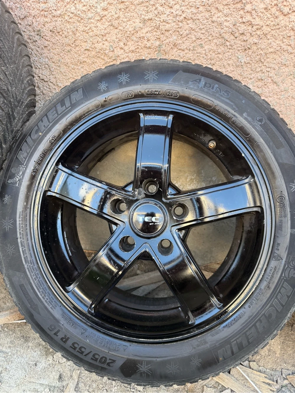 vand genti tec in 5 prezoane 