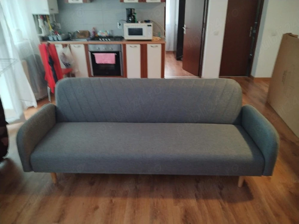 Persoană fizică închiriez apartament 2 camere Florești.