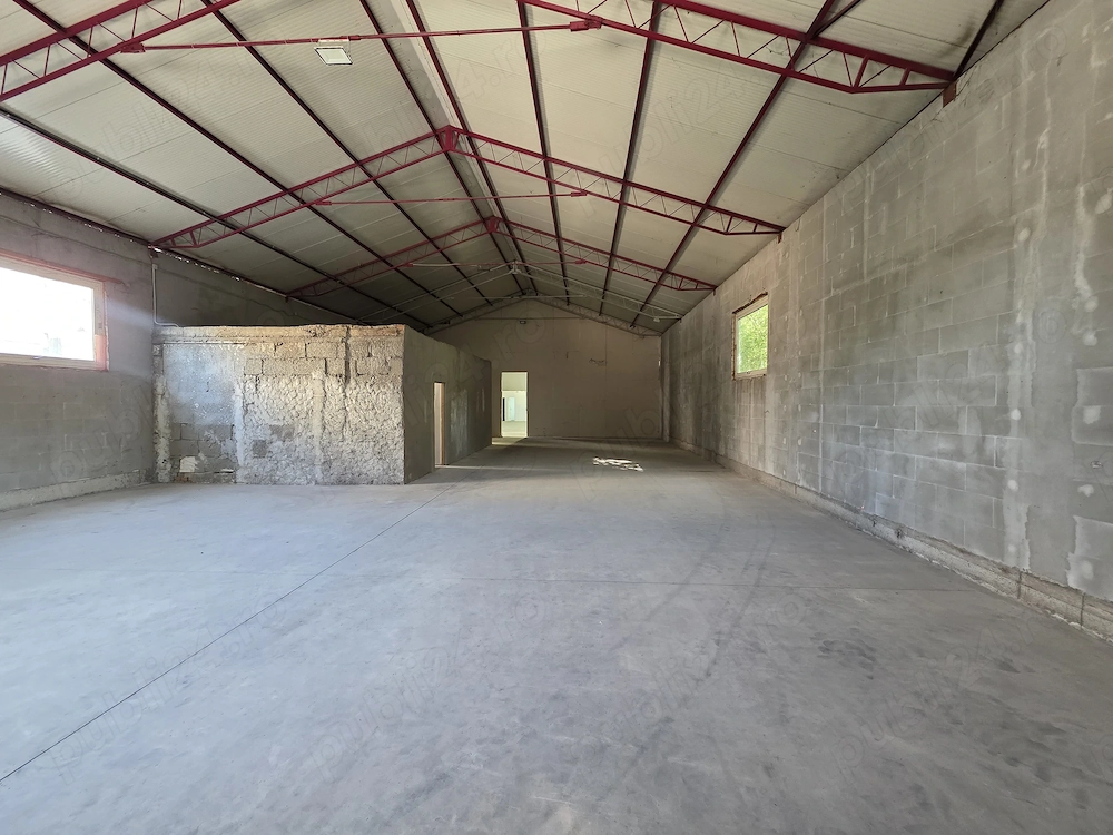 Inchiriez hala zona industriala Deva
