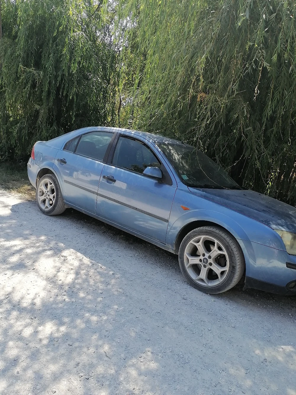 Vând Ford mondeo 2.0 diesel 
