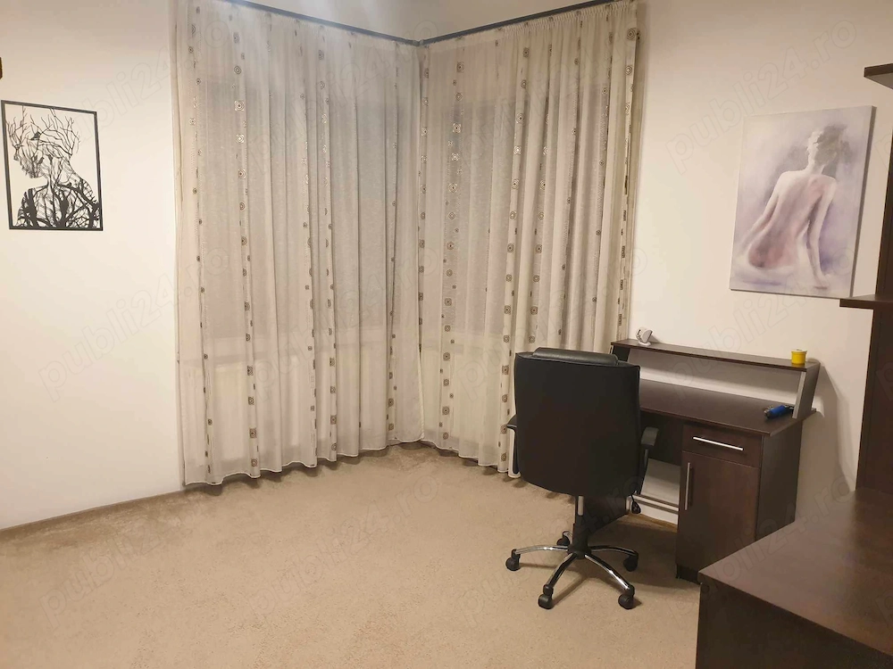 Închiriez apartament cu o cameră situat ultracentral