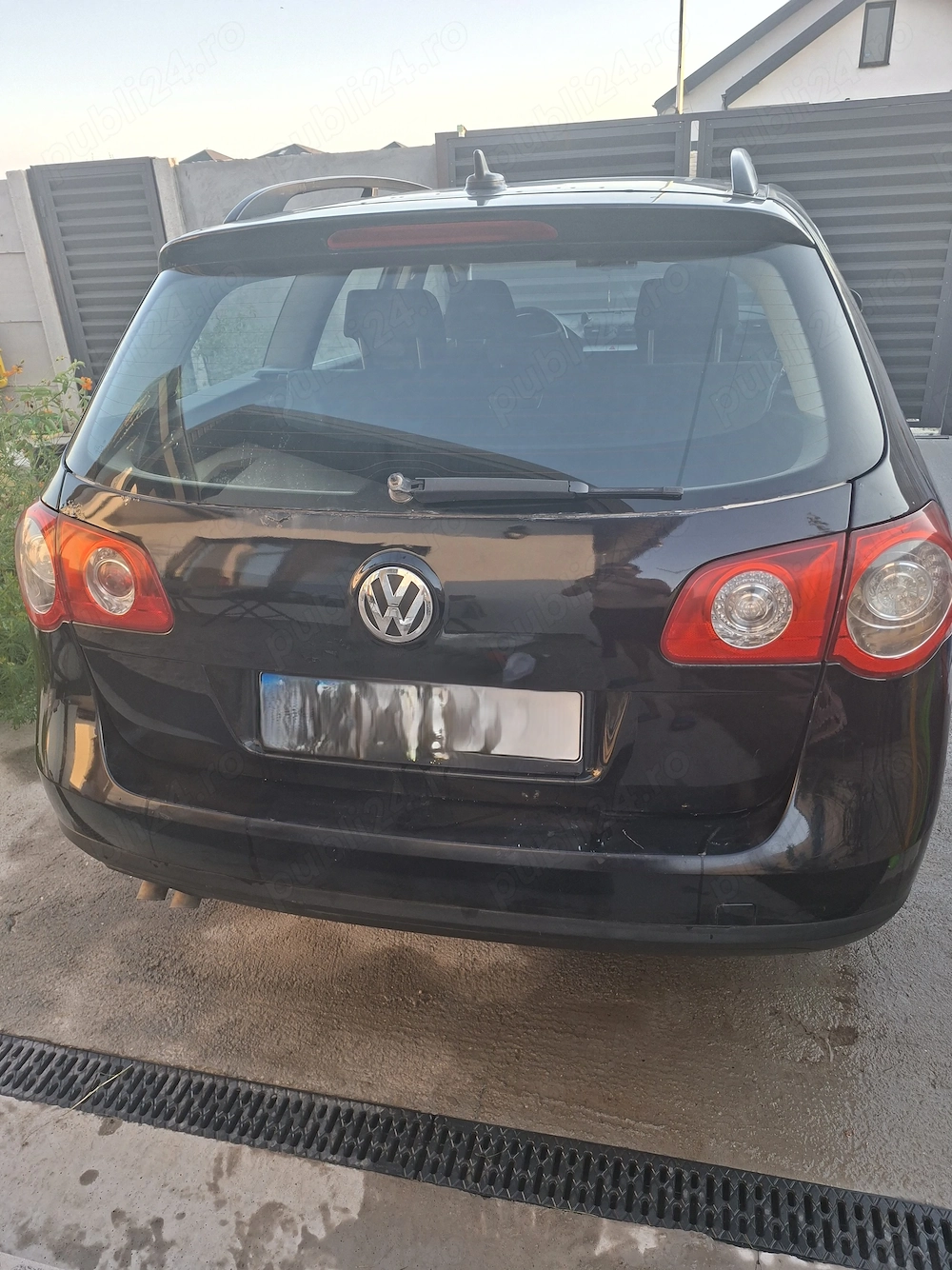VW Passat B6 Variant 1.9 TDI 105 CP Climatronic Pilot Scaune încălzite Android
