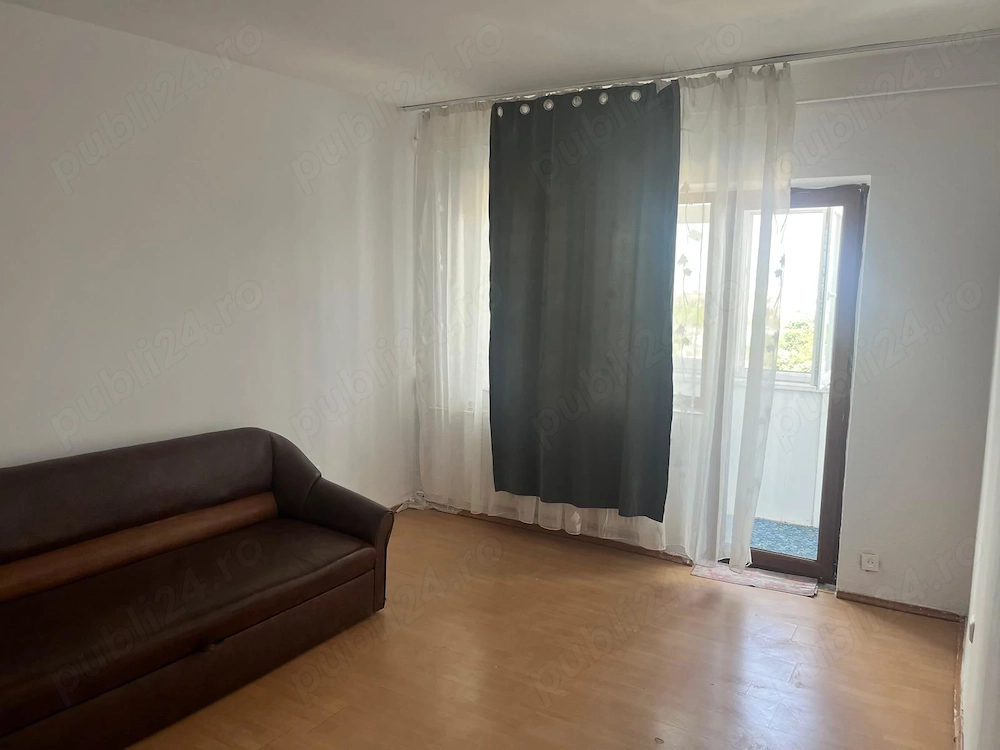 Proprietar vand apartament 2 camere decomandat, Ploiești Vest, Aleea Iezerului