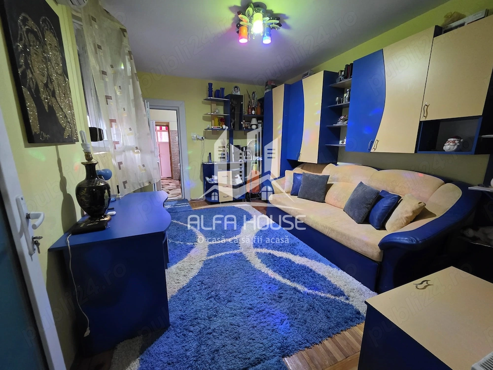 Vand casa zona Muncitoresc 