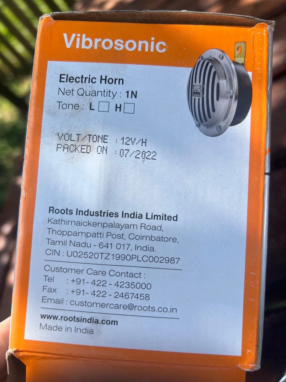 Vând claxon auto Roots Vibrosonic Electric Horn, nou, neutilizat, în ambalajul original.