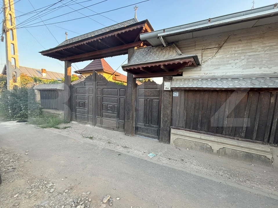  Casă + Spațiu Comercial, 100 mp, DN71 