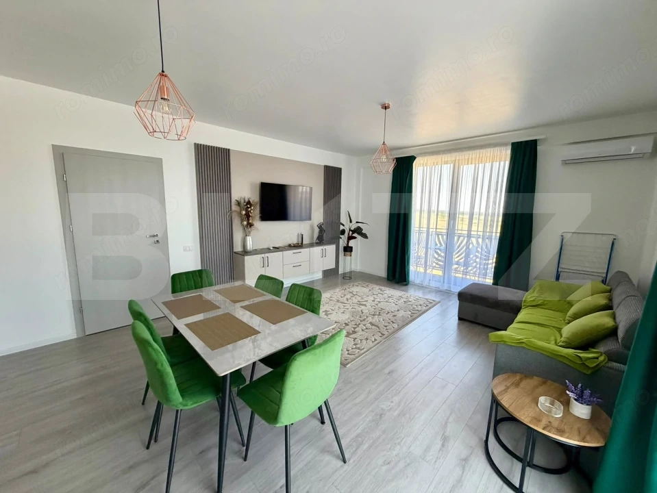 Apartament de vanzare, 2 camere, decomandat 