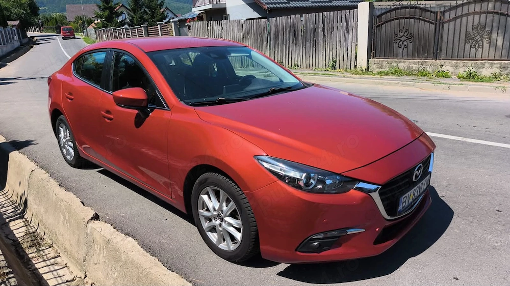 Vând Mazda 3 _. 2017_  138.000km