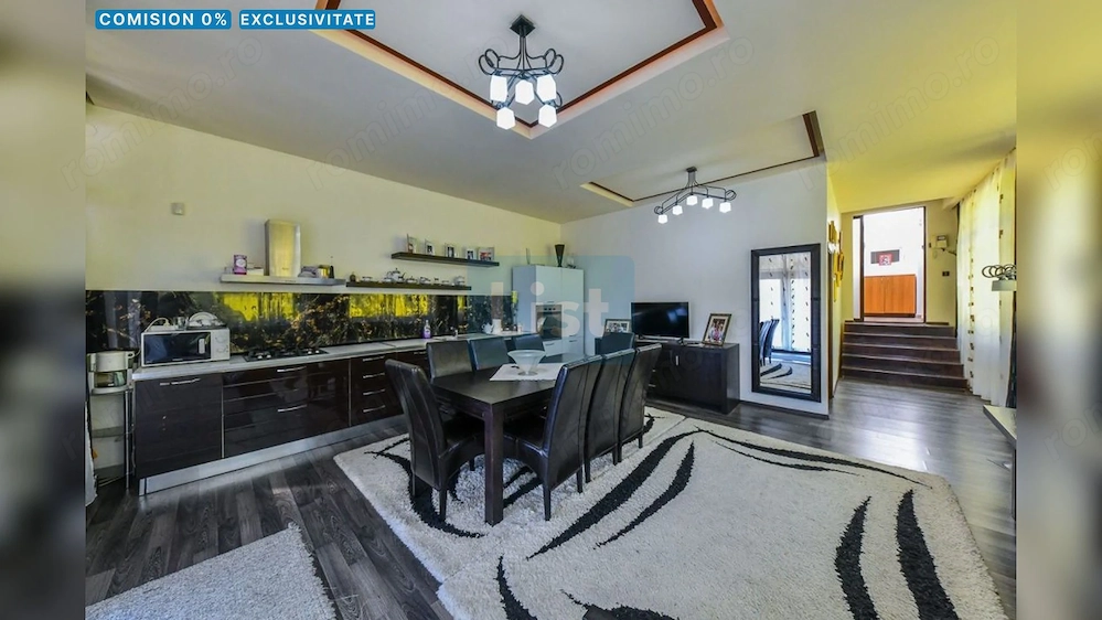 Casa familiala zona centrala Turda, cu 8 camere, fără comision!!