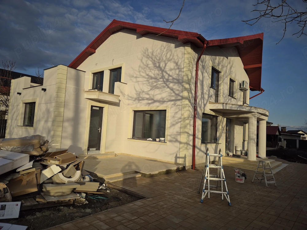Echipă construcții 