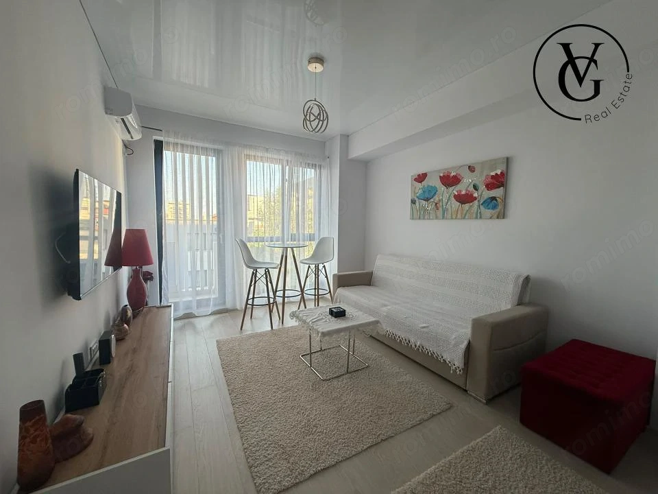 Studio modern cu dormitor separat- zona Campus - parcare inclusa
