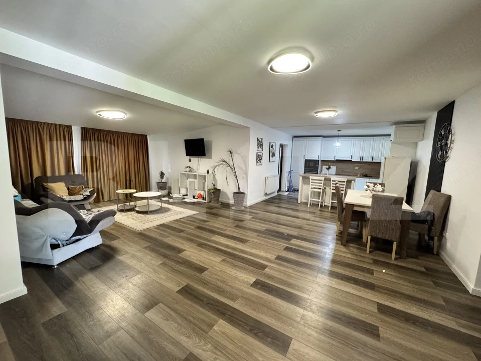 Casă individuală de vânzare, 178 mp, zona Guruslău