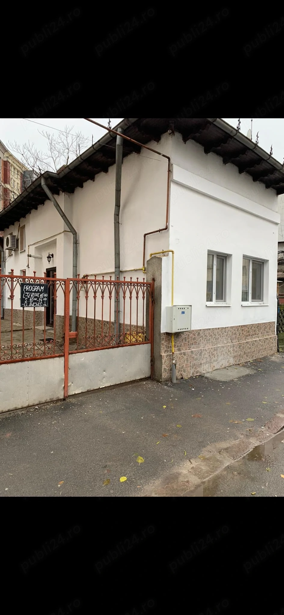 Tineretului, inchiriez casa curte