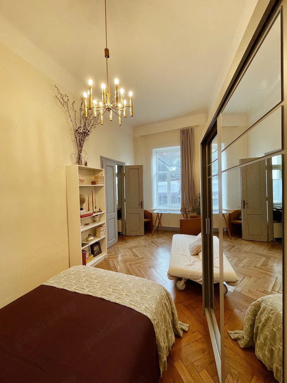 Apartament de vanzare - Piata Mihai Viteazu, Cluj-Napoca