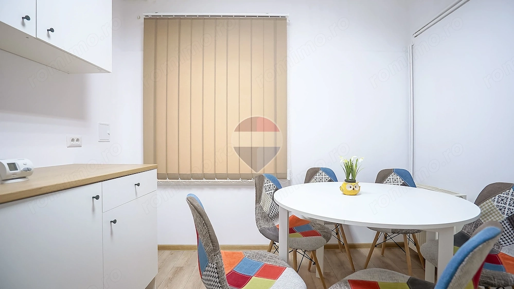 SPATIU DE BIROURI DE INCHIRIAT | 2 CAMERE 65 MP | LA CASA CU PIVNITA