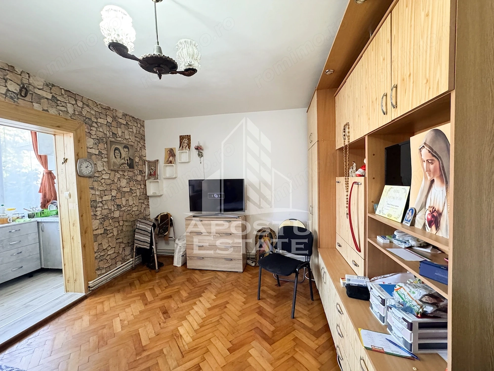 Apartament 2 camere, centrala proprie, mobilat si utilat, Soarelui