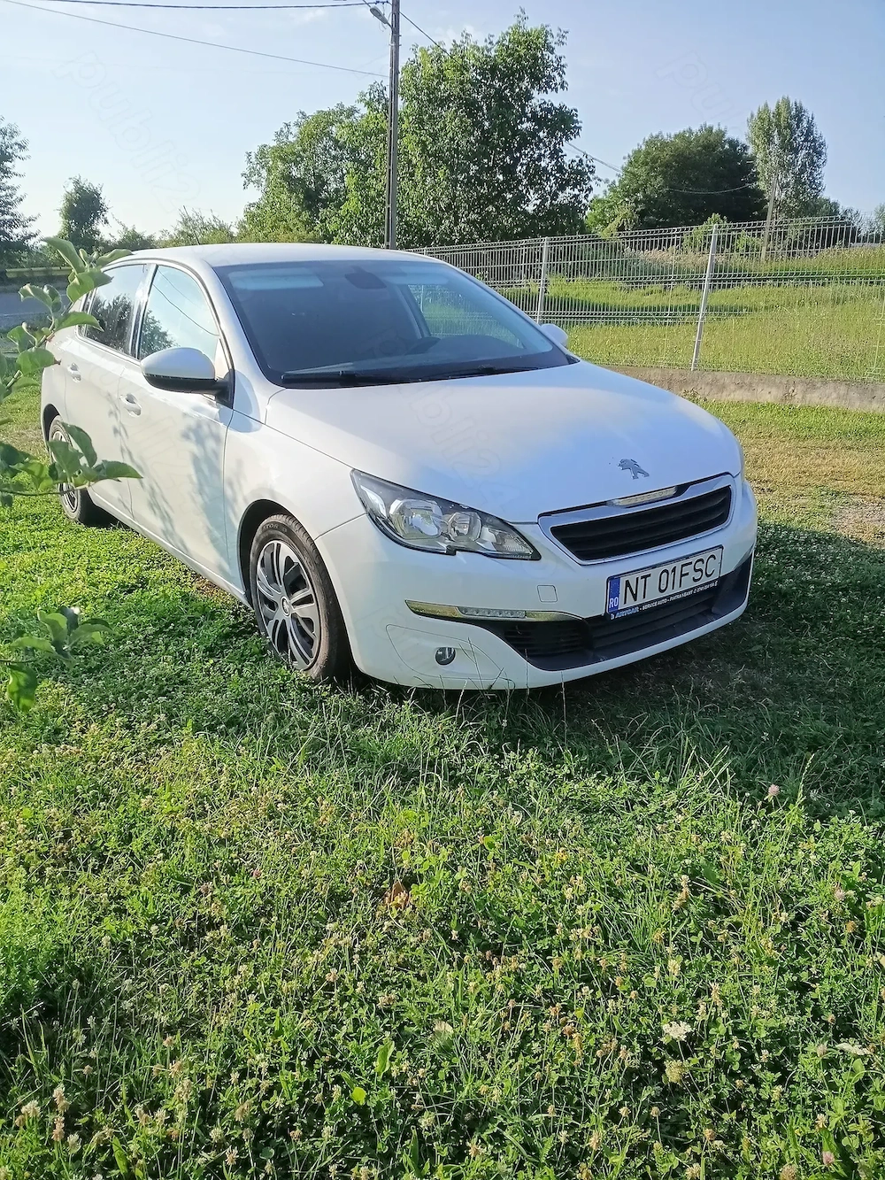 Peugeot 308 vând sau schimb 