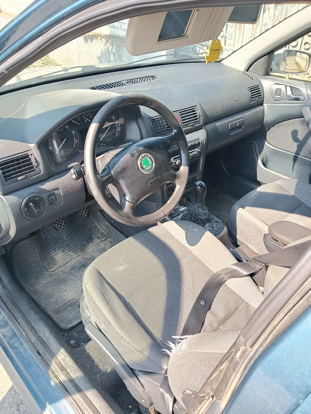 vând Skoda Octavia 1 