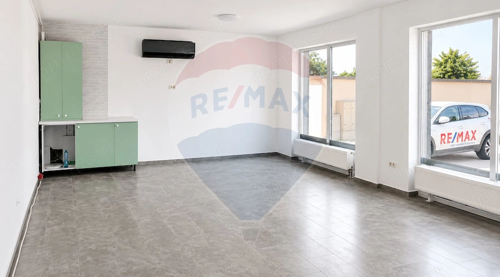 Ciorogârla | Spațiu Comercial Stradal | Parter 106 mp + Depozit 63 mp