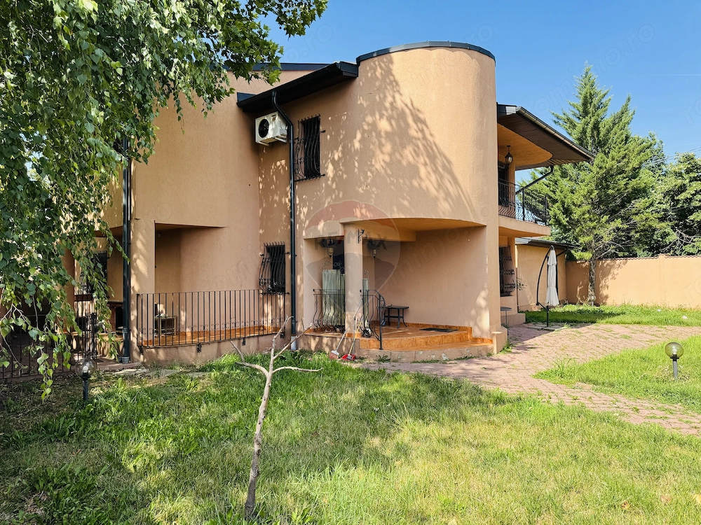 Casă de închiriat | 4 camere | Teren 530 mp | Otopeni