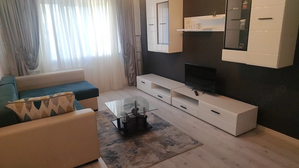 Apartament 3 camere, 58.20 mp, zona Lapus 