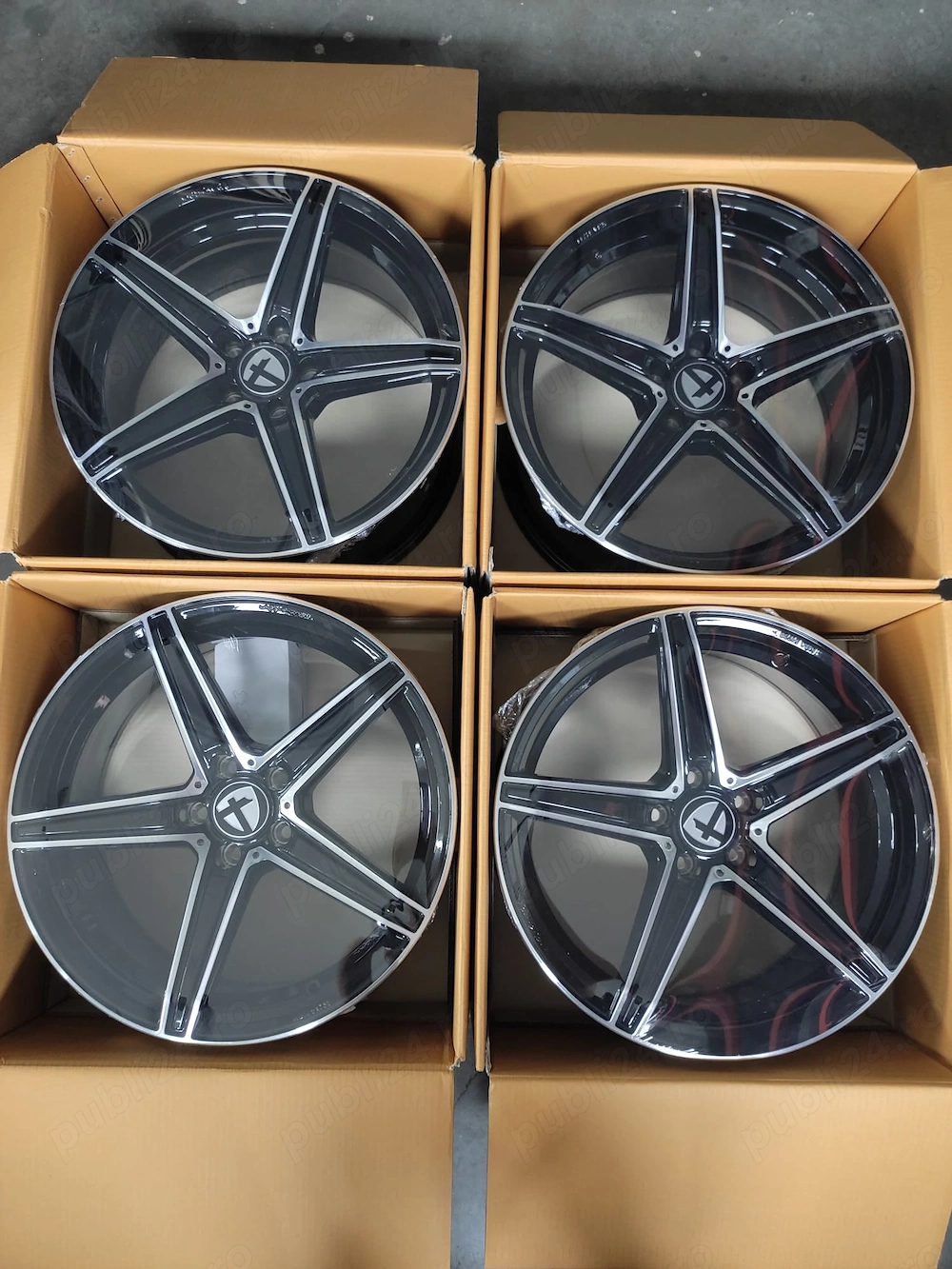 Jante Tomason Noi R19 5X112 J8,5 ET30 