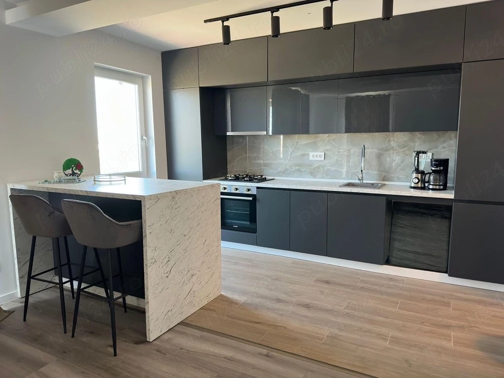 apartament cu 2 camere de inchiriat
