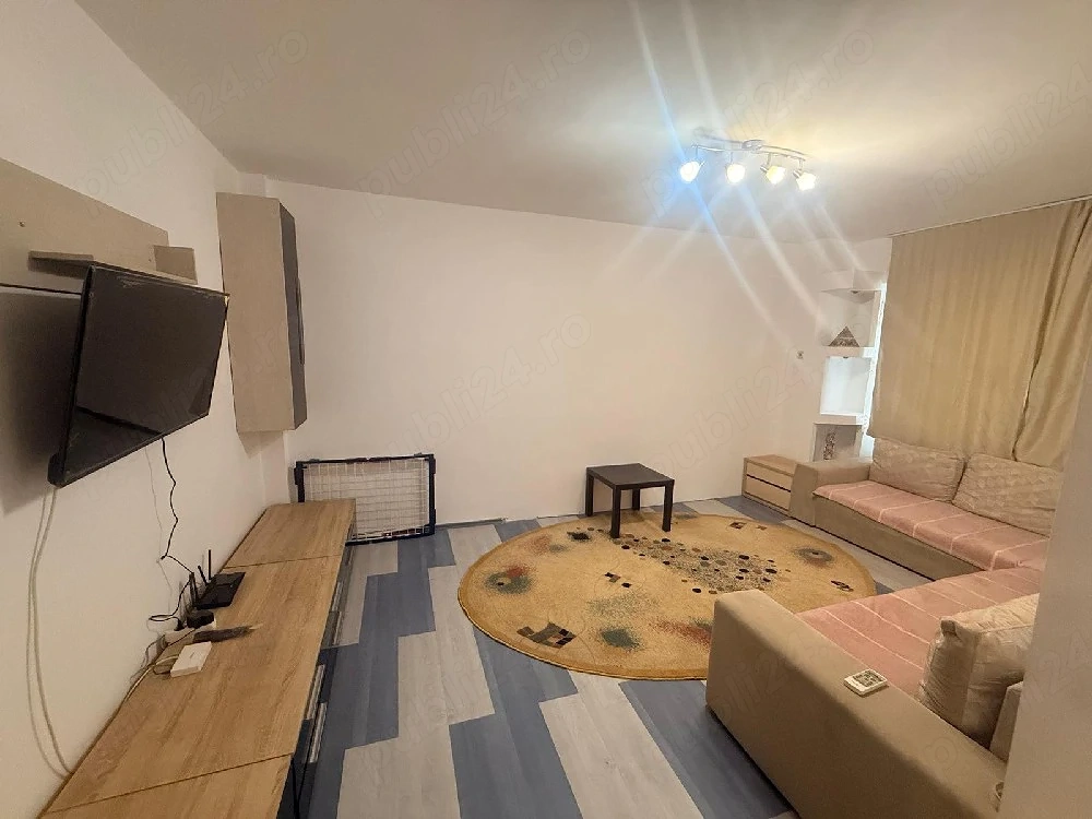  Închiriez apartament 2 camere   Zona Ghencea (Stradal, 62 mp, Centrală proprie)